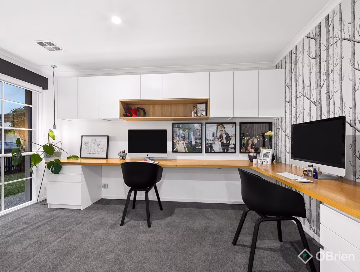 Taylors Lakes Kitchen - Image 3